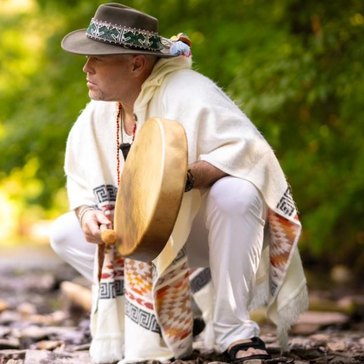 Paqo Tom, shamanic healing practitioner at Ease Healing Studio
